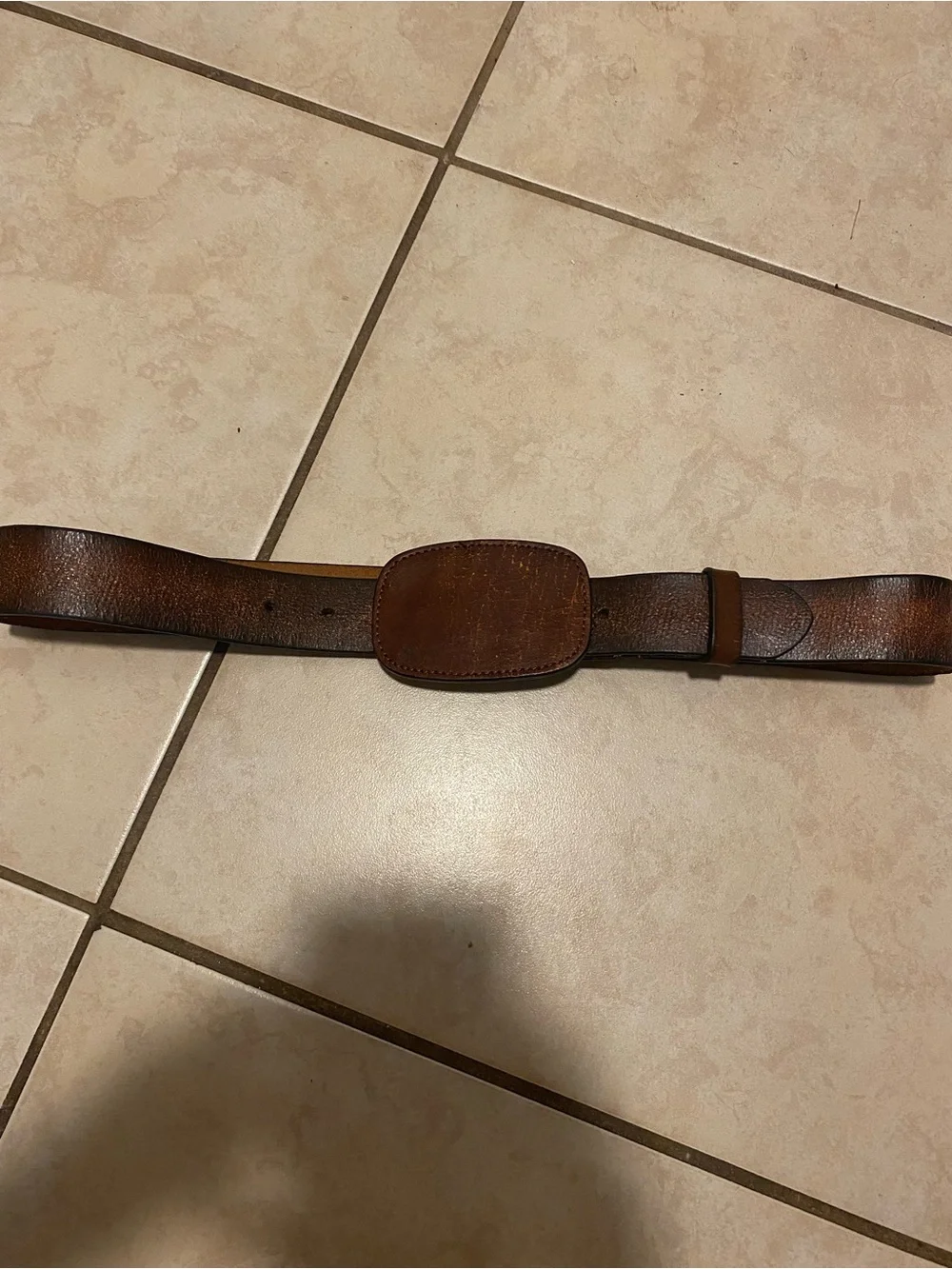 Vintage brown leather belt 